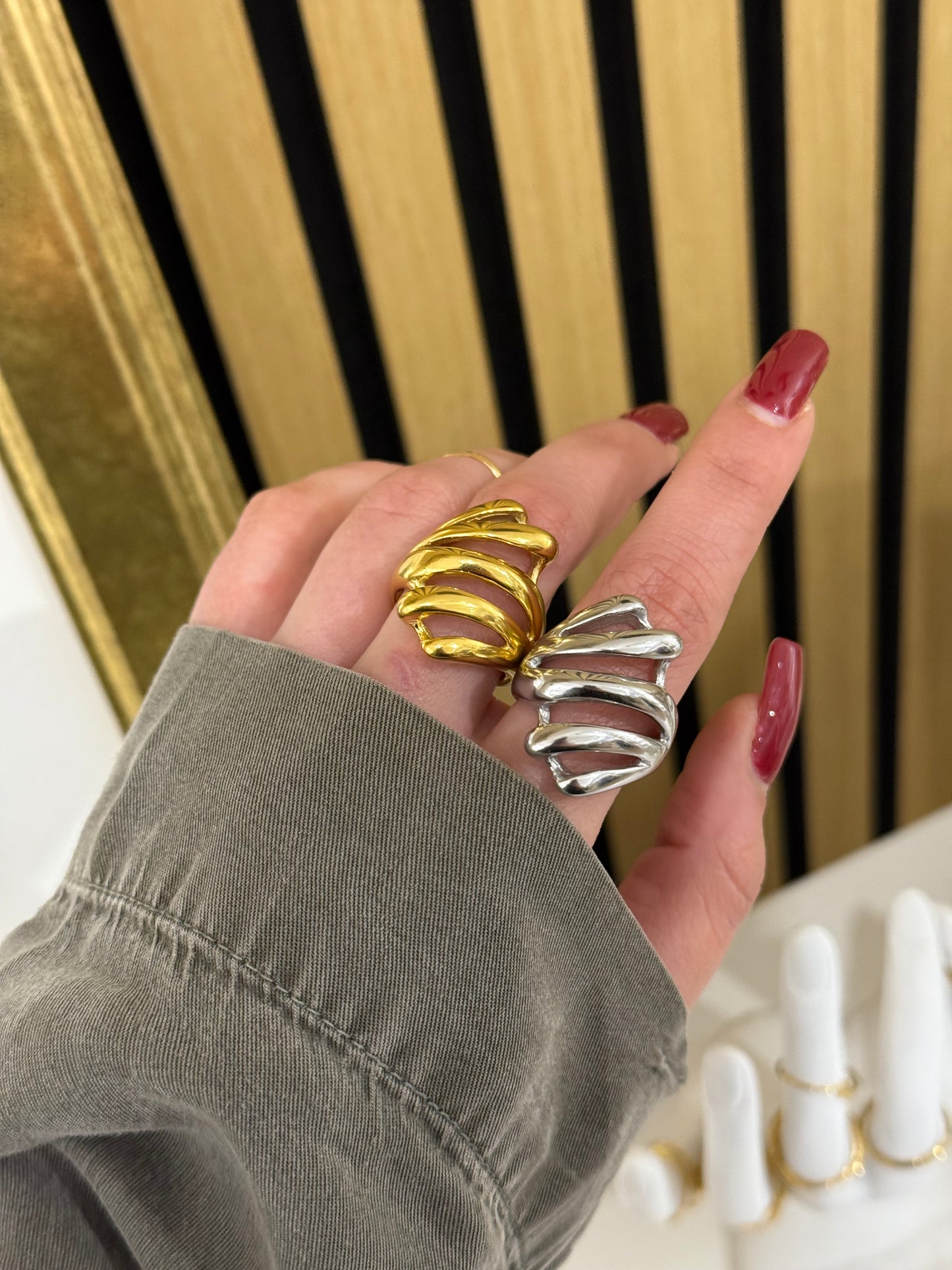 Anello Dana