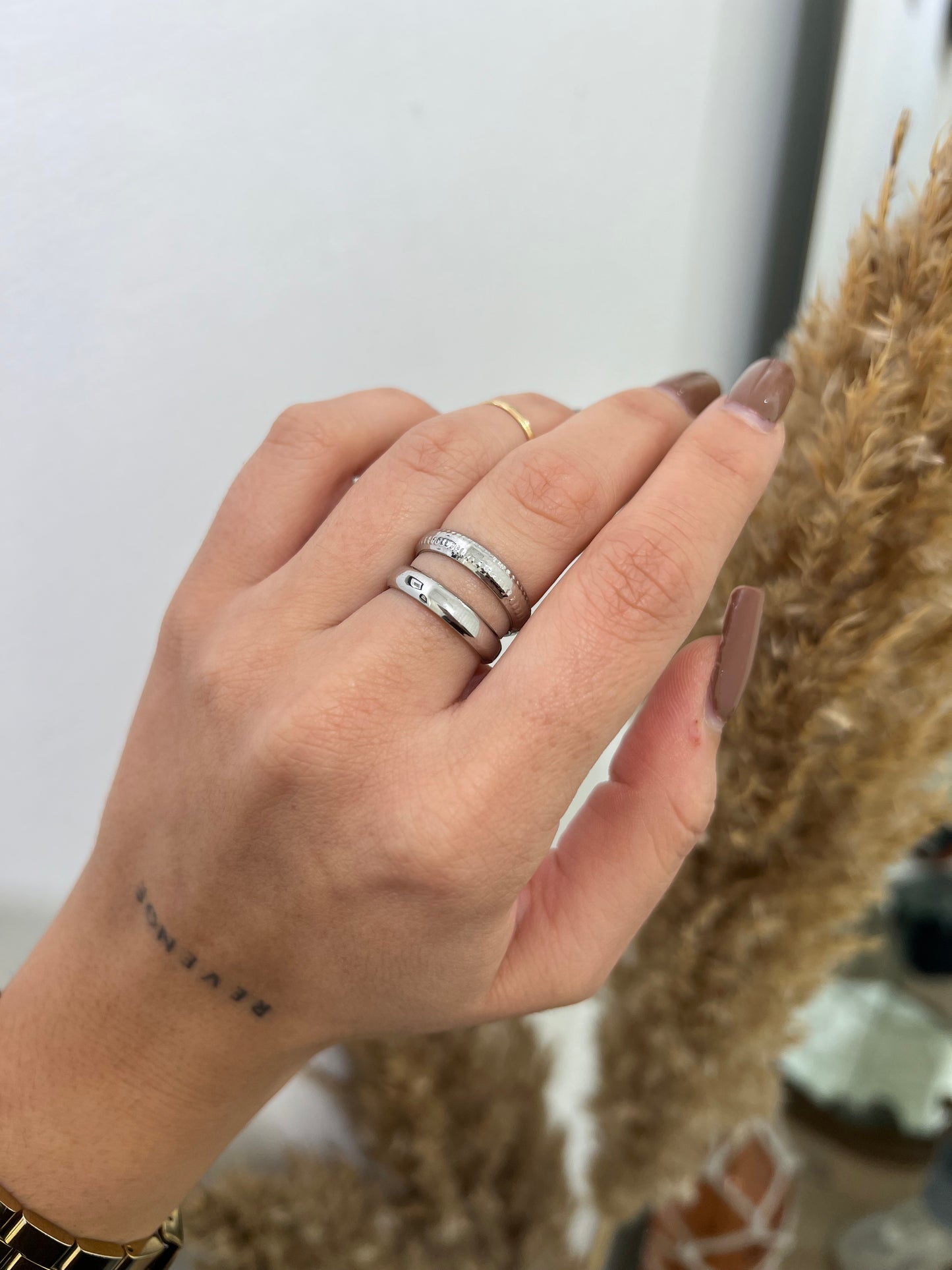 Anello Ilary