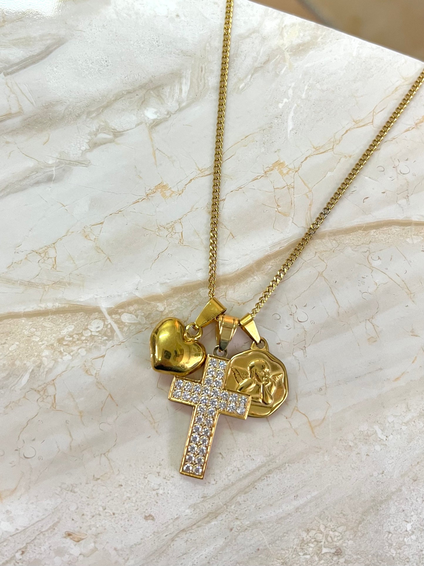Collana Sally