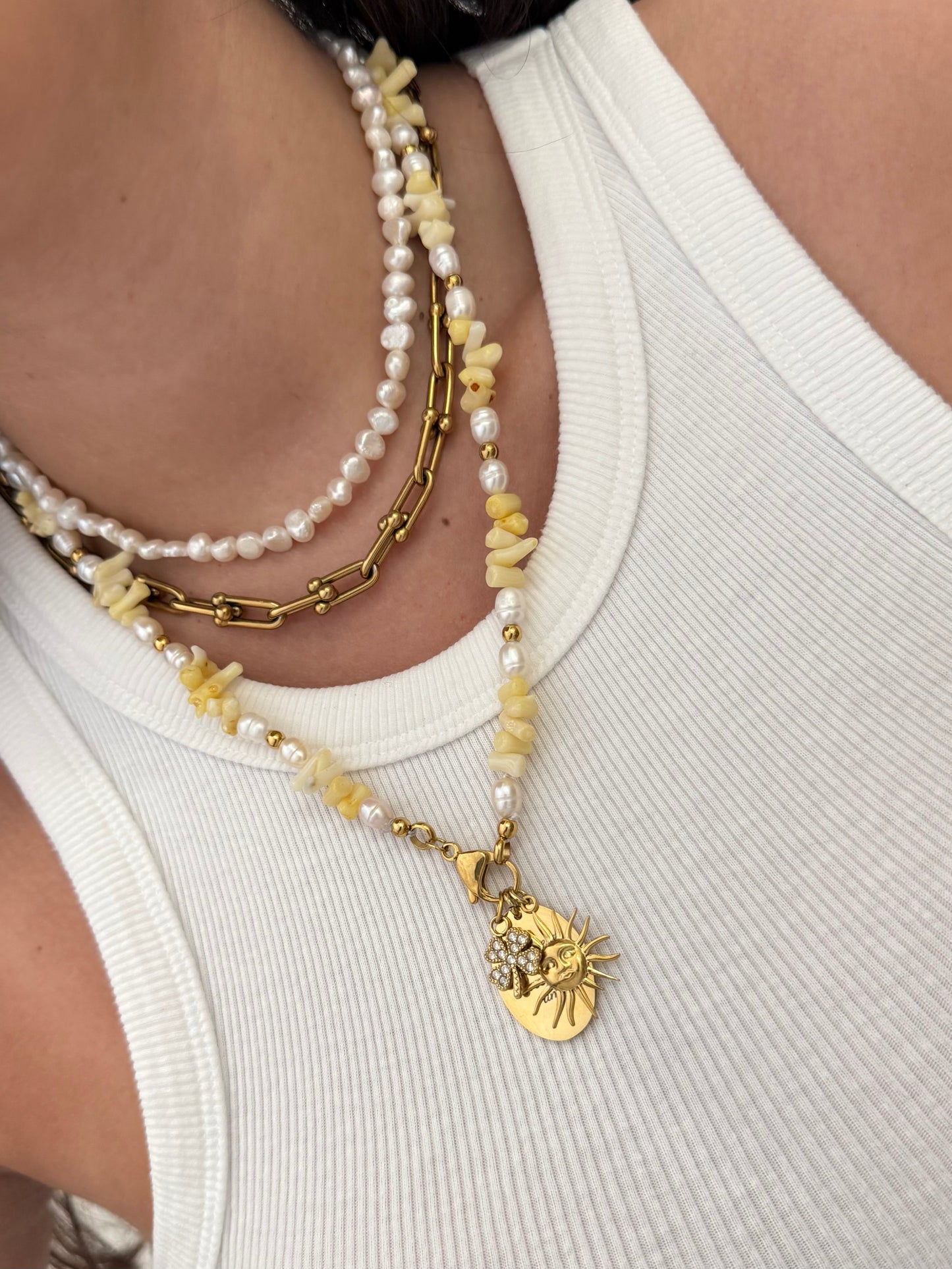 Collana Raggio di sole in Perle di fiume con moschettone portaciondoli