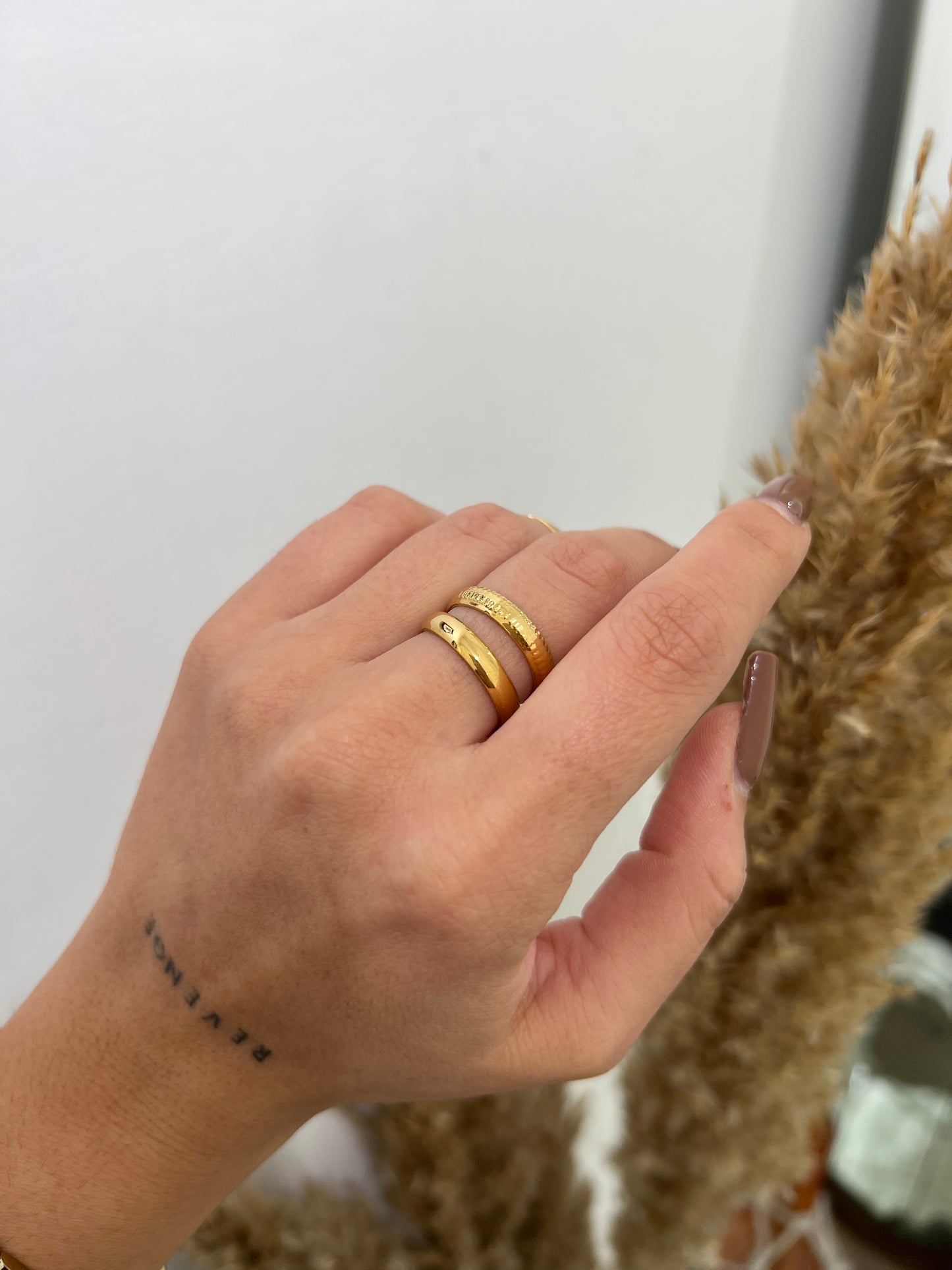 Anello Ilary