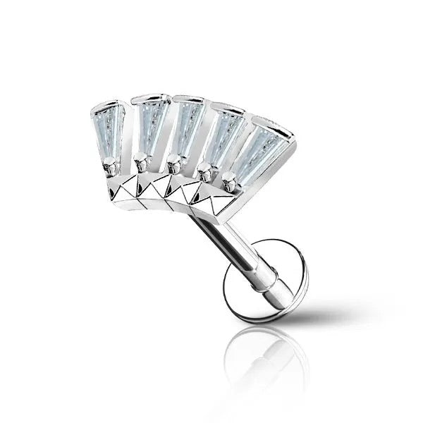 Piercing piramide