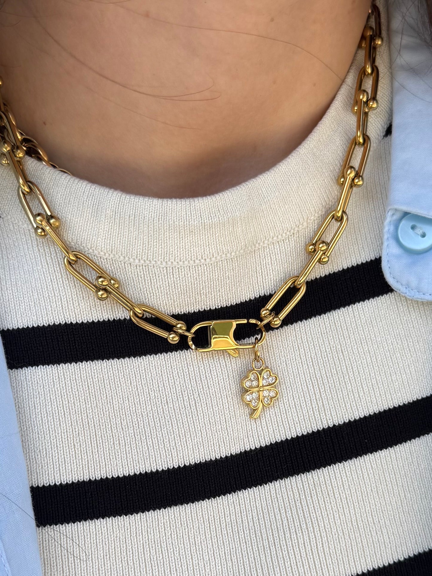 Collana amira con moschettone porta ciondoli