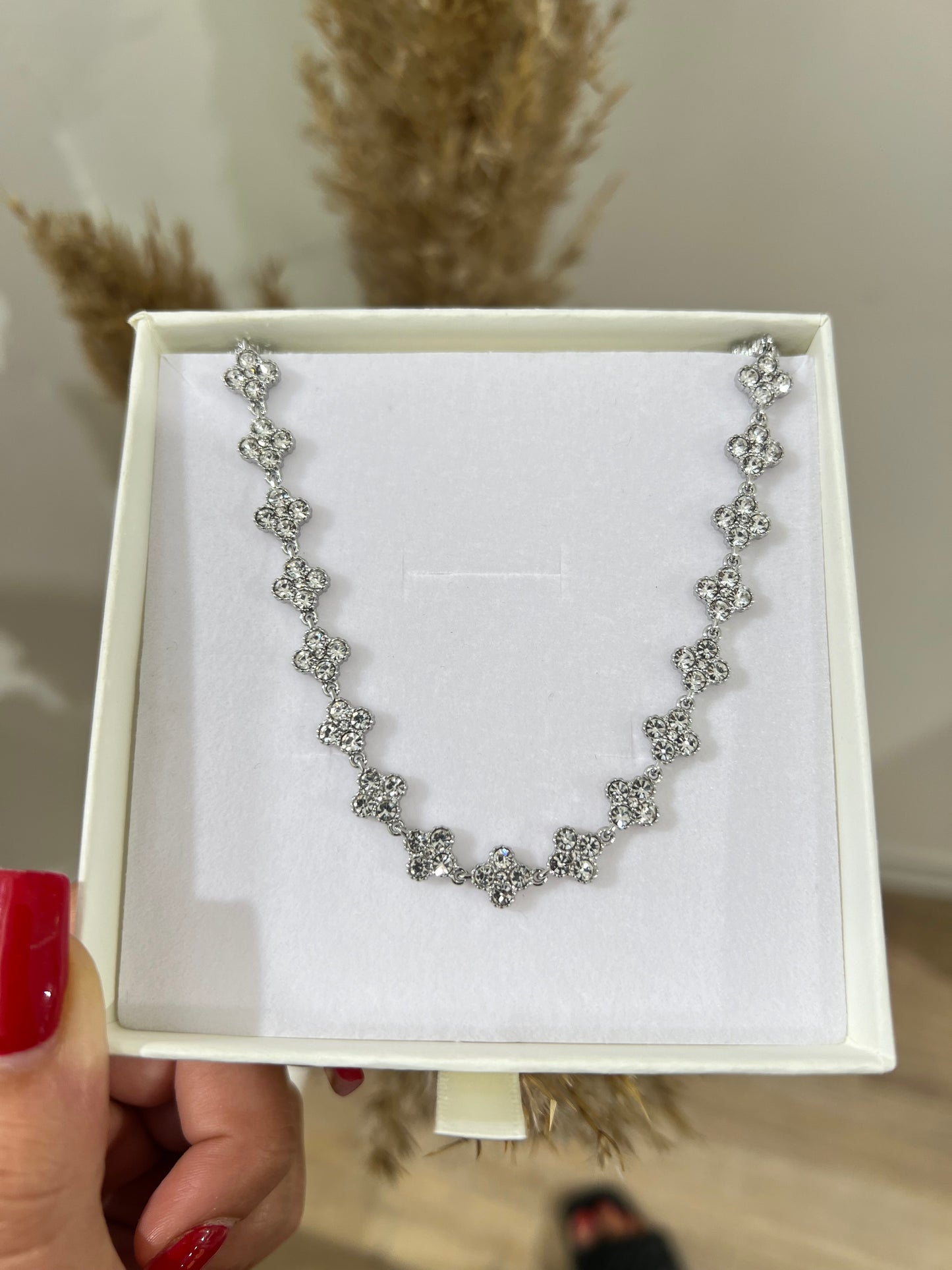 Collana Clift