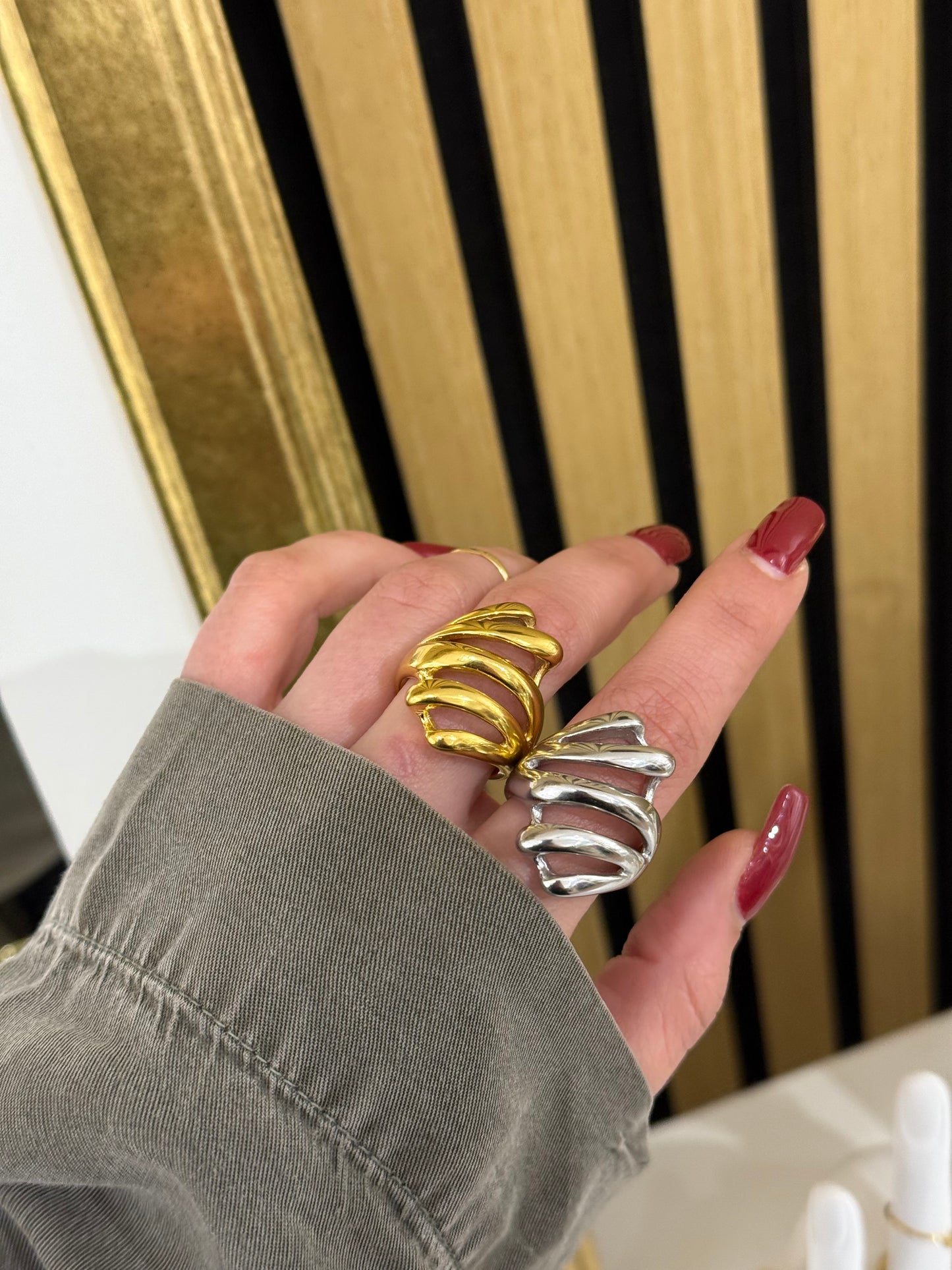 Anello Dana