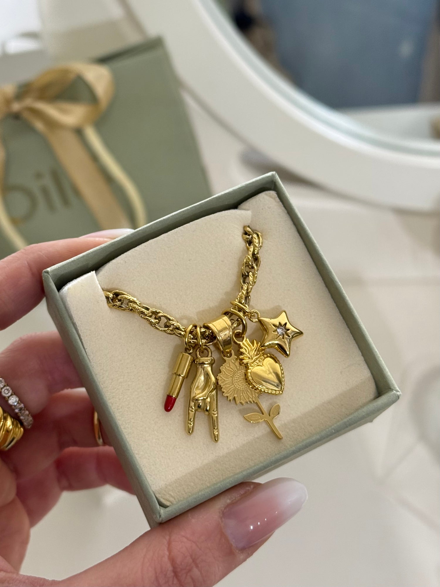 🌻 Ciondolo Rifiorire – Personalizzabile con incisione ✨