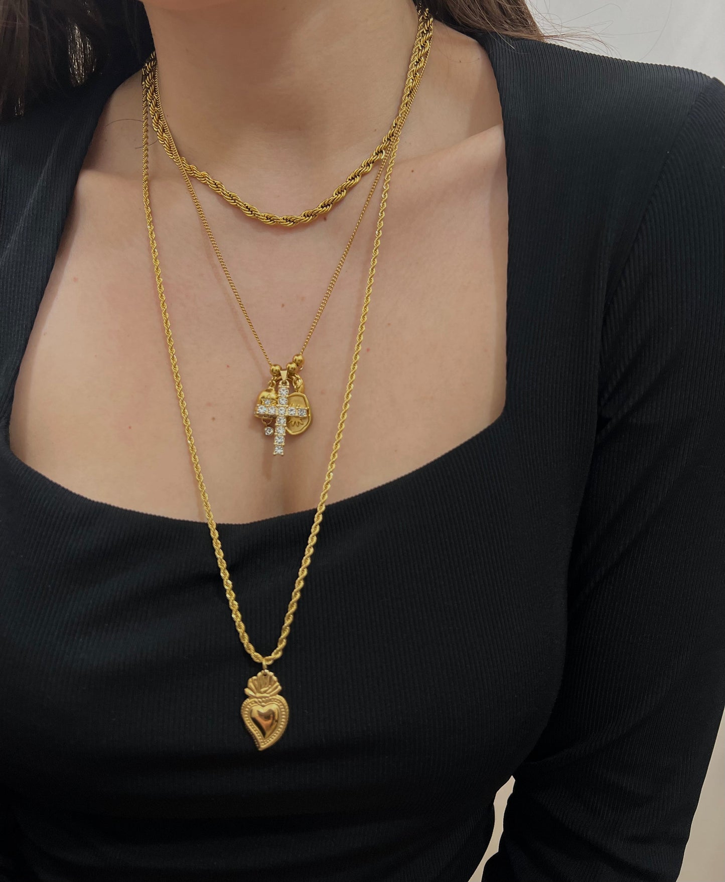 Collana Belive